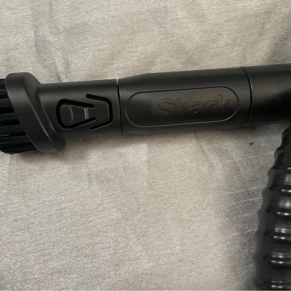 Shark Precision Duster Attachment (XDETNH380) for Rocket DuoClean Vacuums - Picture 4 of 5